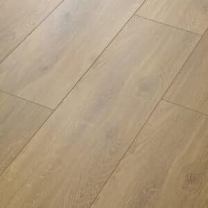 Suelo Laminado KRONOSWISS Delta Floor Oversize Roble Alaior D 784 NM