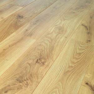 Suelo Laminado KRONOSWISS Helvetic Performance Q7 V4 Roble Málaga D 658 PM
